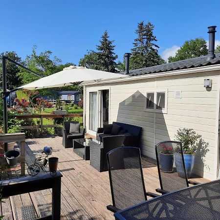 Chalet de Huismus Rijs Buitenkant foto